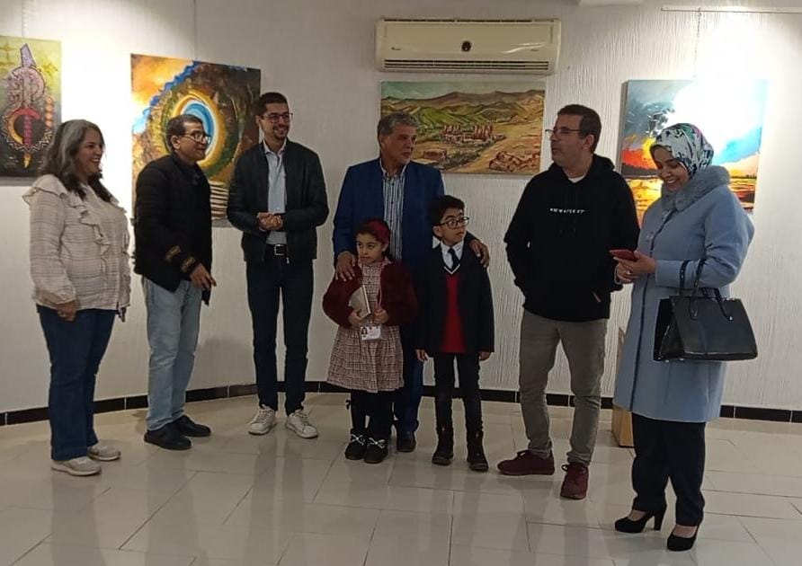 حسان أبو حفص ريشة مبدعة تصنع جيلا يعشق الفن