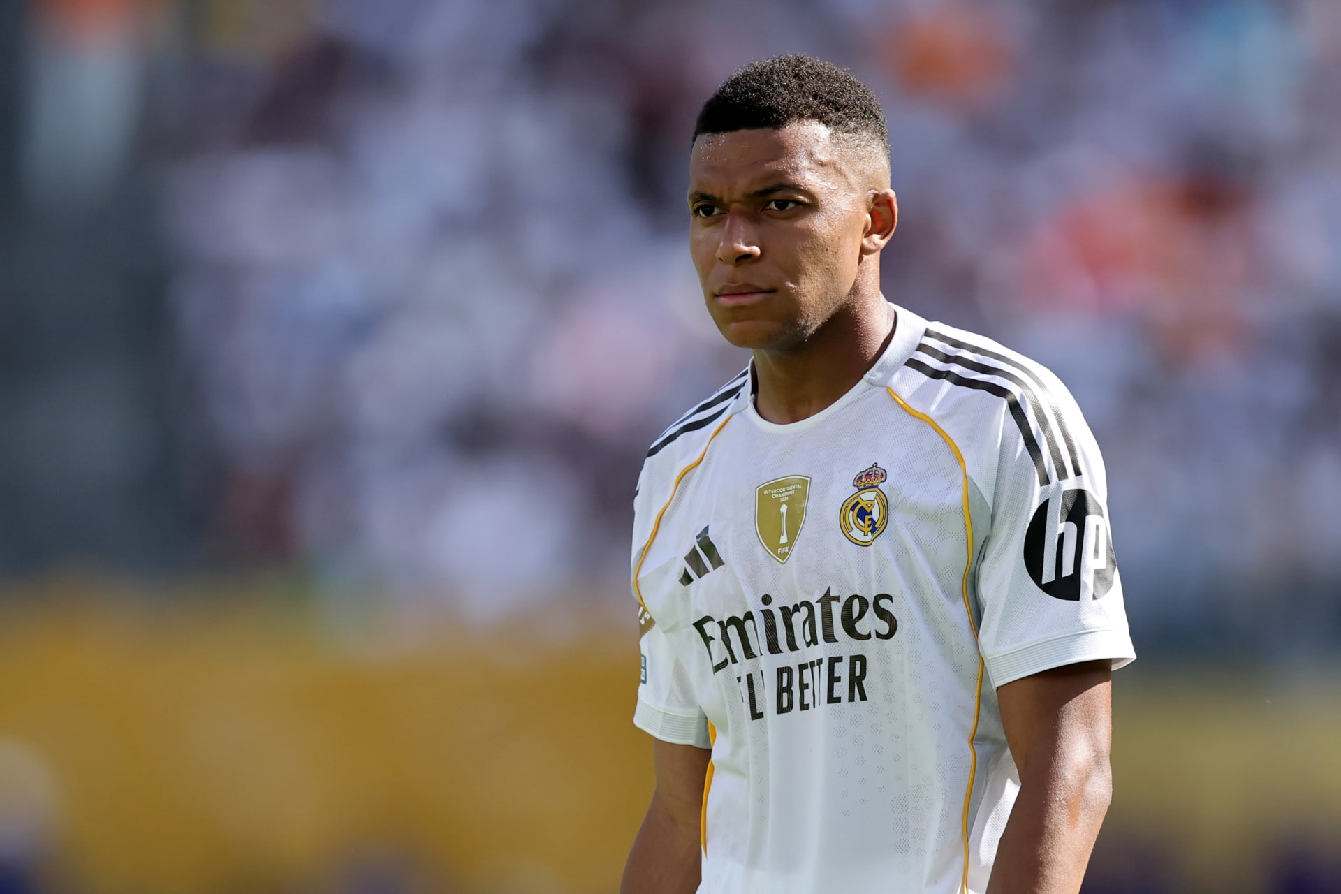 مبابي : زيـن الديـن زيـدان الخيـار الأمثـل لقـيادة الفريق مجددا 