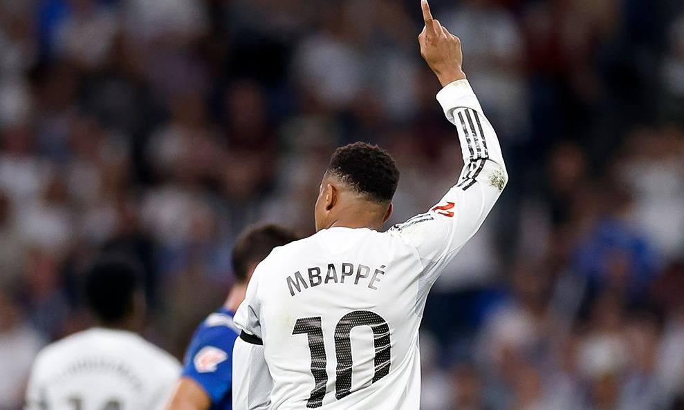 مبابي يتصدر هدافي الليغا 