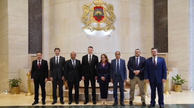 مجموعة الصداقة البرلمانية المغربية الروسية تبحث آفاق الشراكة مع وفد من مجلس الاتحاد الروسي 