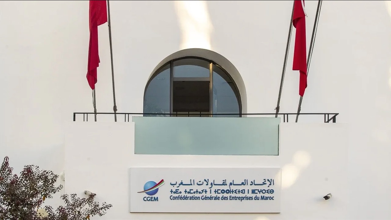 الاتحاد العام لمقاولات المغرب يمنح علامة المسؤولية الاجتماعية لـ WAFA IMA Assistance 