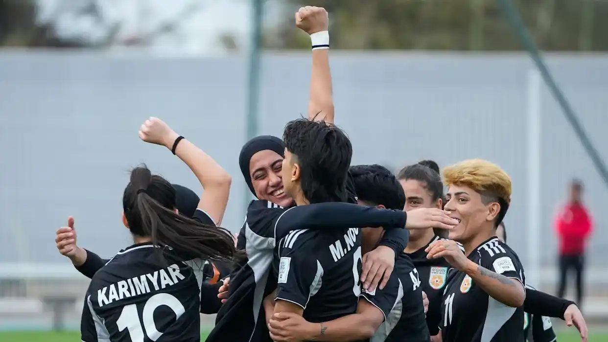 قرار تاريخي من فيفا يمنح منتخب أفغانستان للسيدات حق المشاركة الدولية 