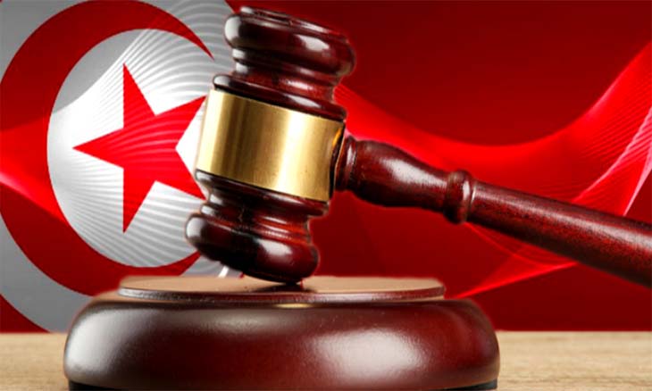 تونس: عشرون سنة سجنا لوزير العدل الأسبق نور الدين البحيري في ملف جوازات السفر 