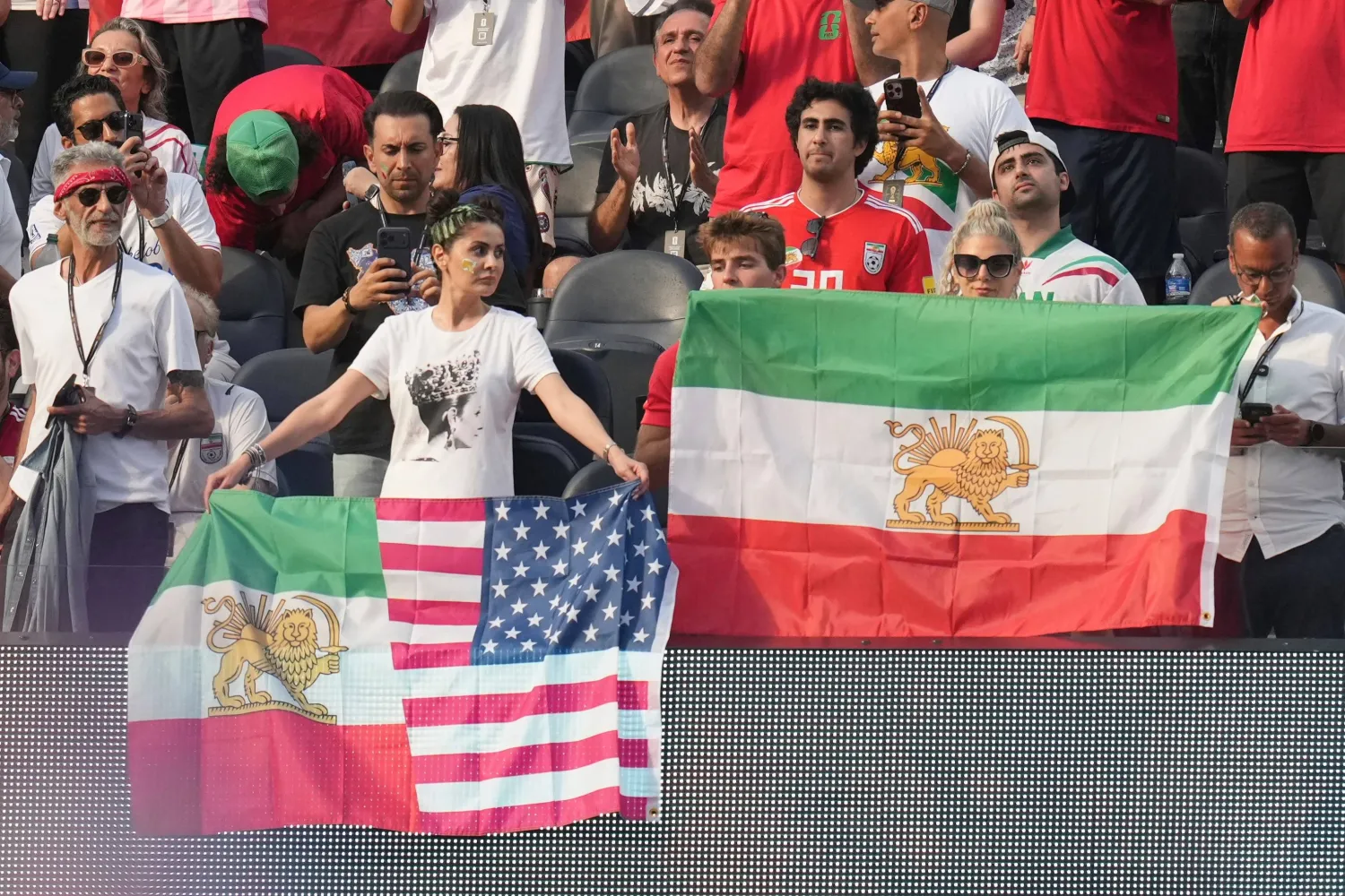 انقسام سياسي يرافق الظهور الأول لإيران في مونديال 2026 بلوس أنجليس 